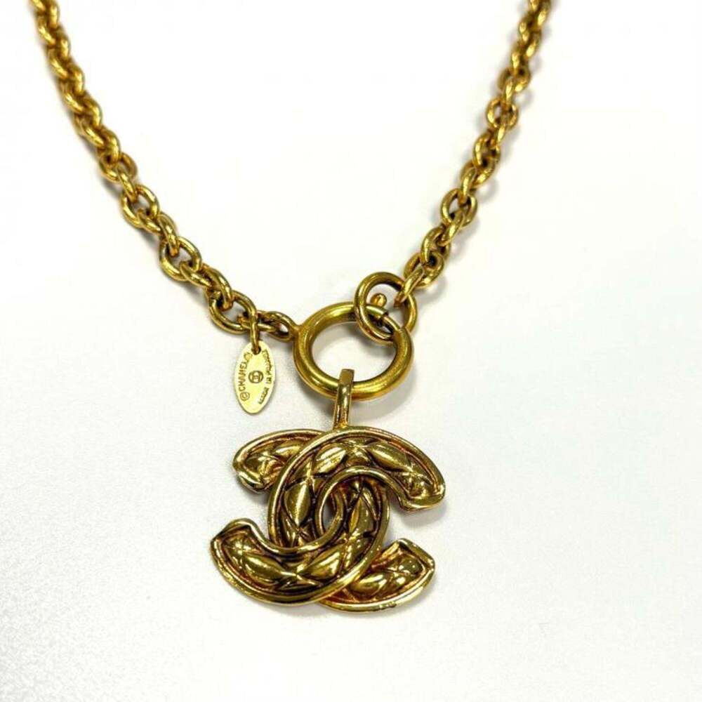 CHANEL Authentic Vintage Gold Logo Necklace - Picture 4 of 8